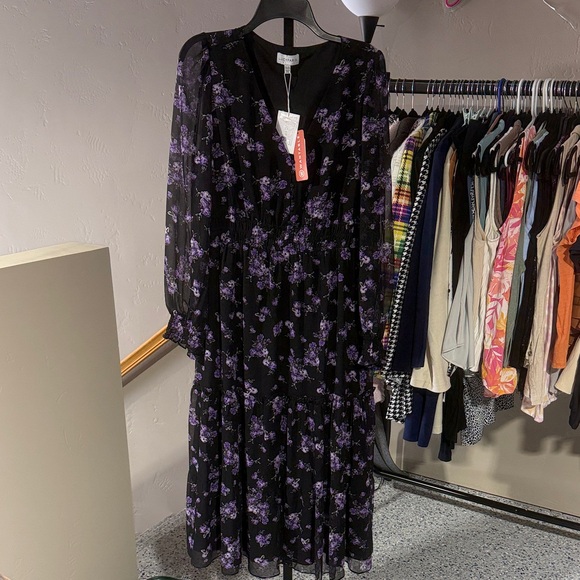 Lucy Paris Dresses & Skirts - Lucy Paris Black and Purple Floral Long Sleeve Dress